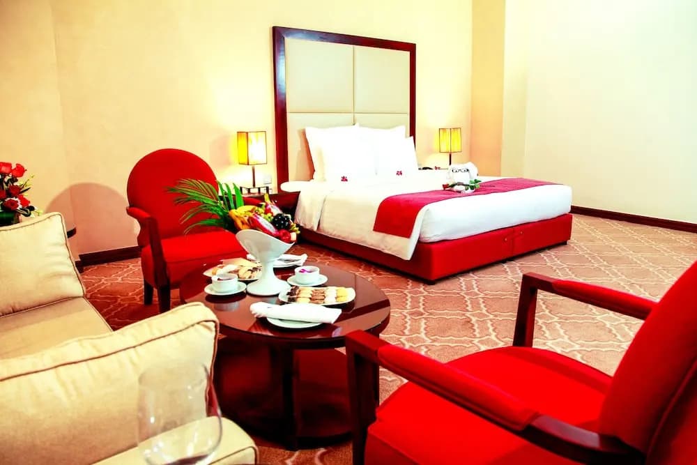 Grand Regal Hotel - photo 6