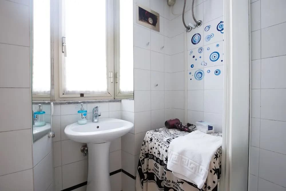 St. Peter Apartments - photo 8