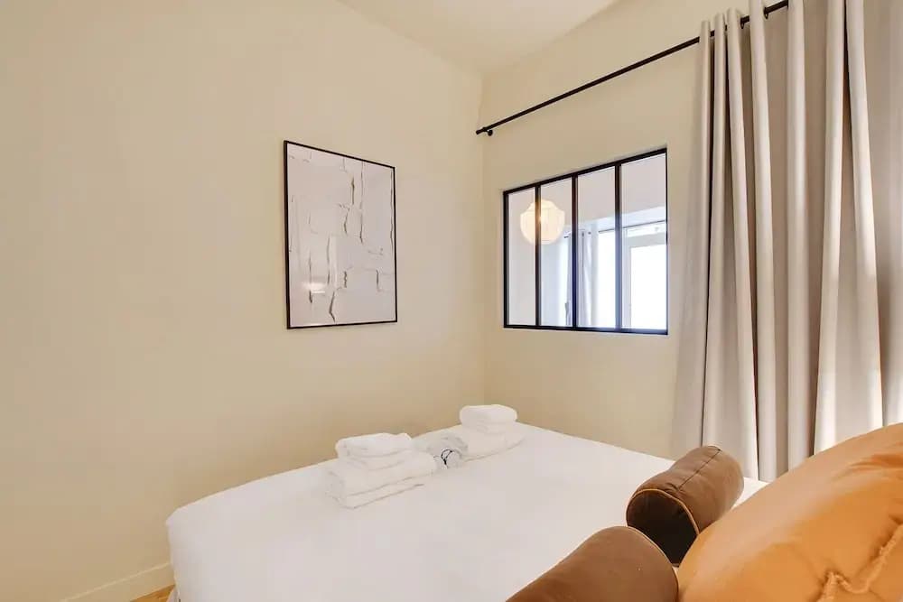 Serene Apartment - 1br/4p - Canal St-martin - photo 2