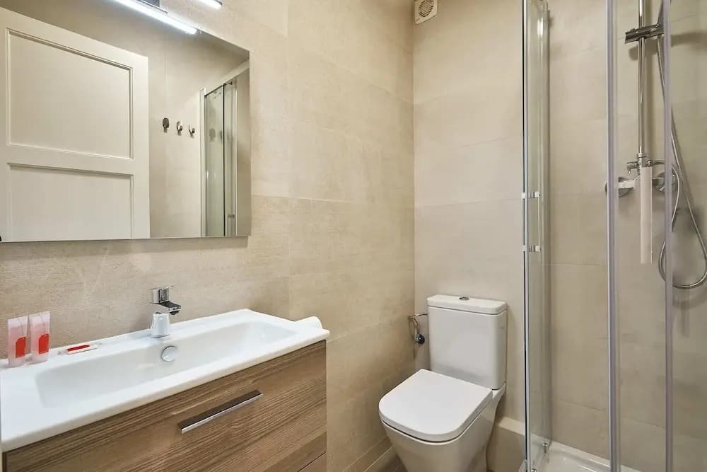 BBarcelona Calabria Flat - photo 9