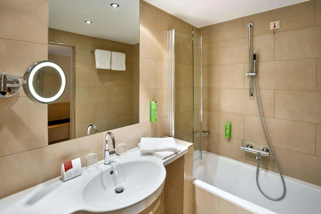 Austria Trend Hotel Ananas - photo 8