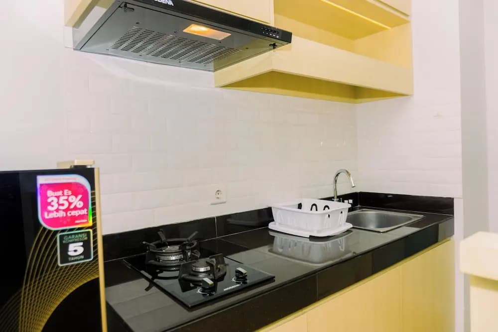 Comfortable And Modern Look 1Br At Citralake Suites Apartment - photo 19