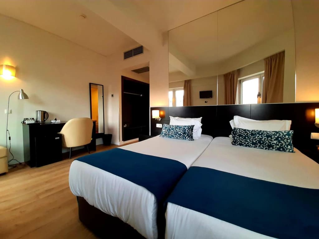 Lisbon City Hotel - photo 33