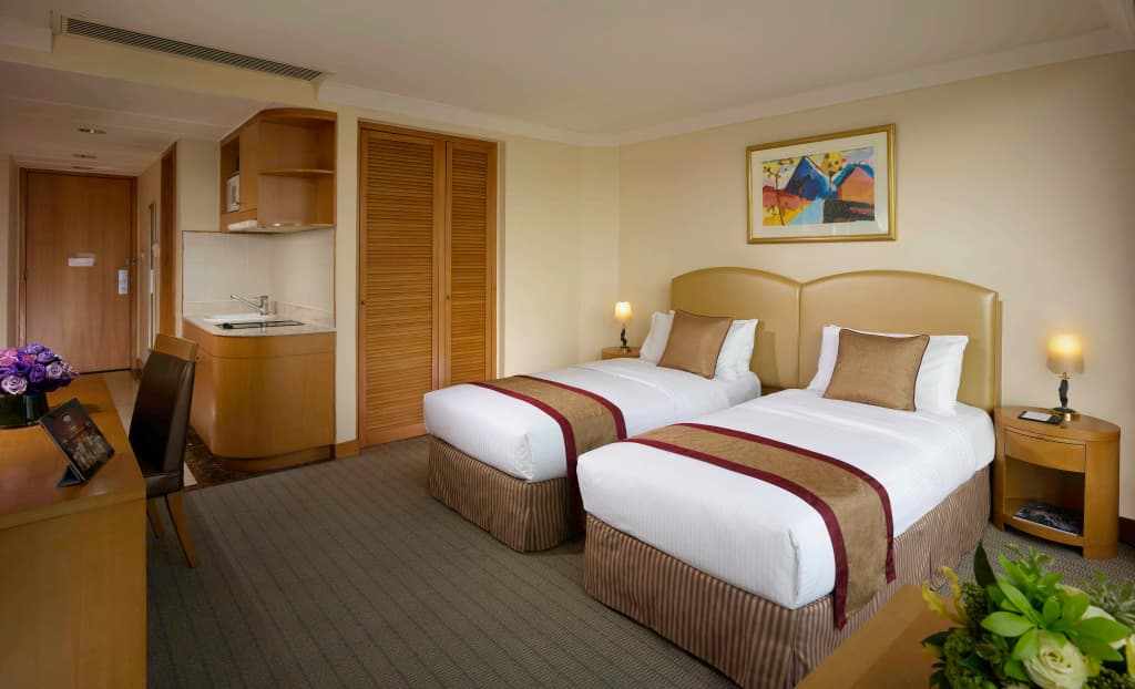 Harbour Plaza Resort City - photo 3