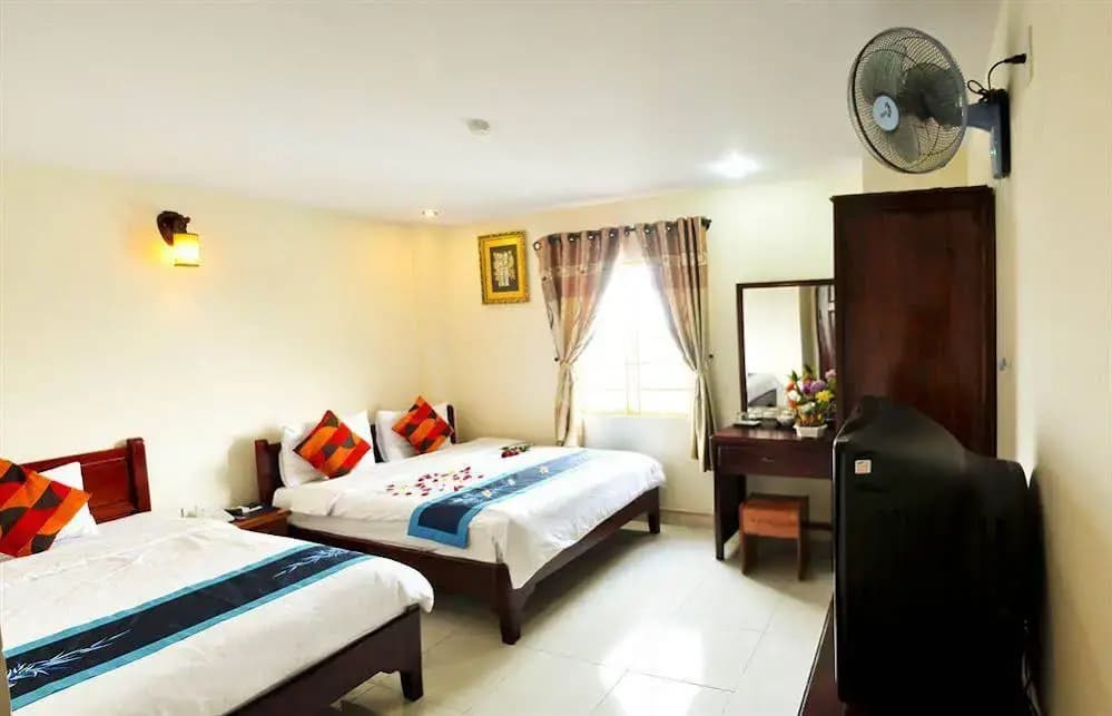 Champa Hotel - photo 6