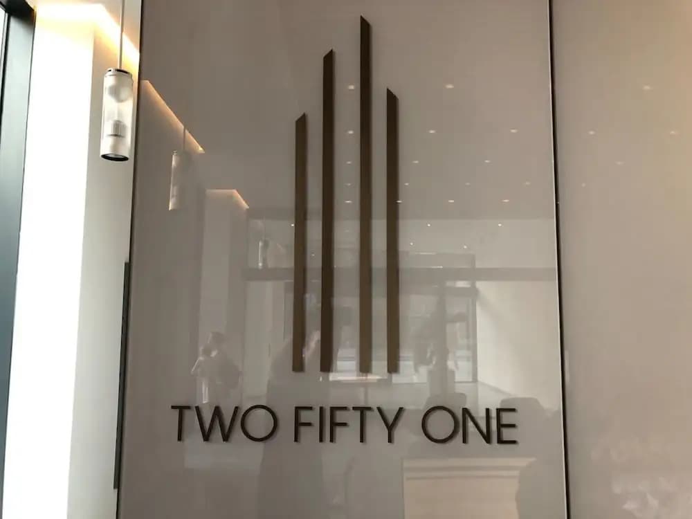 36th Floor Semi Penthouse - photo 4