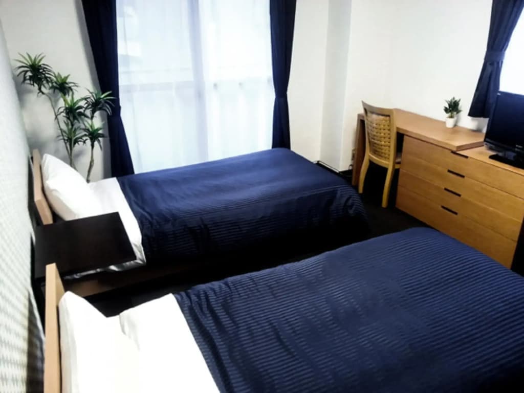 Hotel Livemax BUDGET Fuchu - photo 6