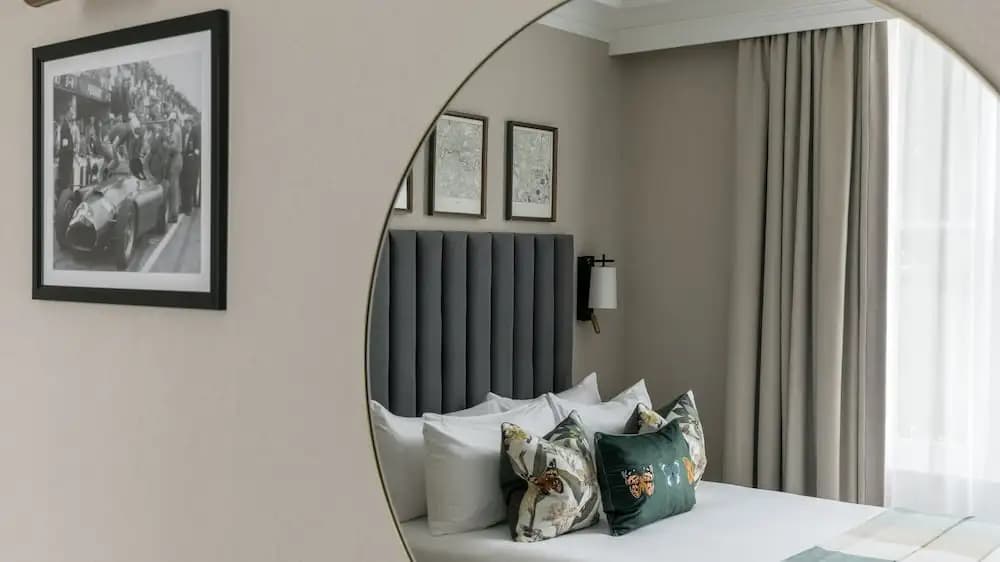 The Selwyn Hotel - photo 26