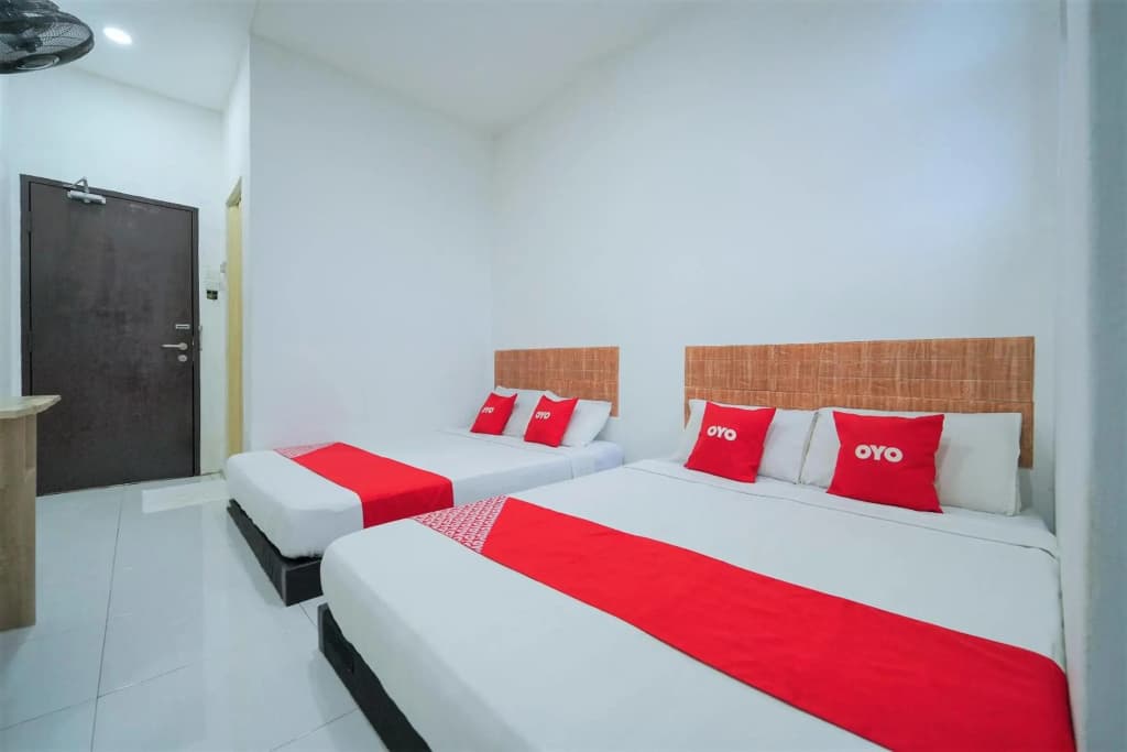 Hotel O Sp Berlian Inn - photo 21