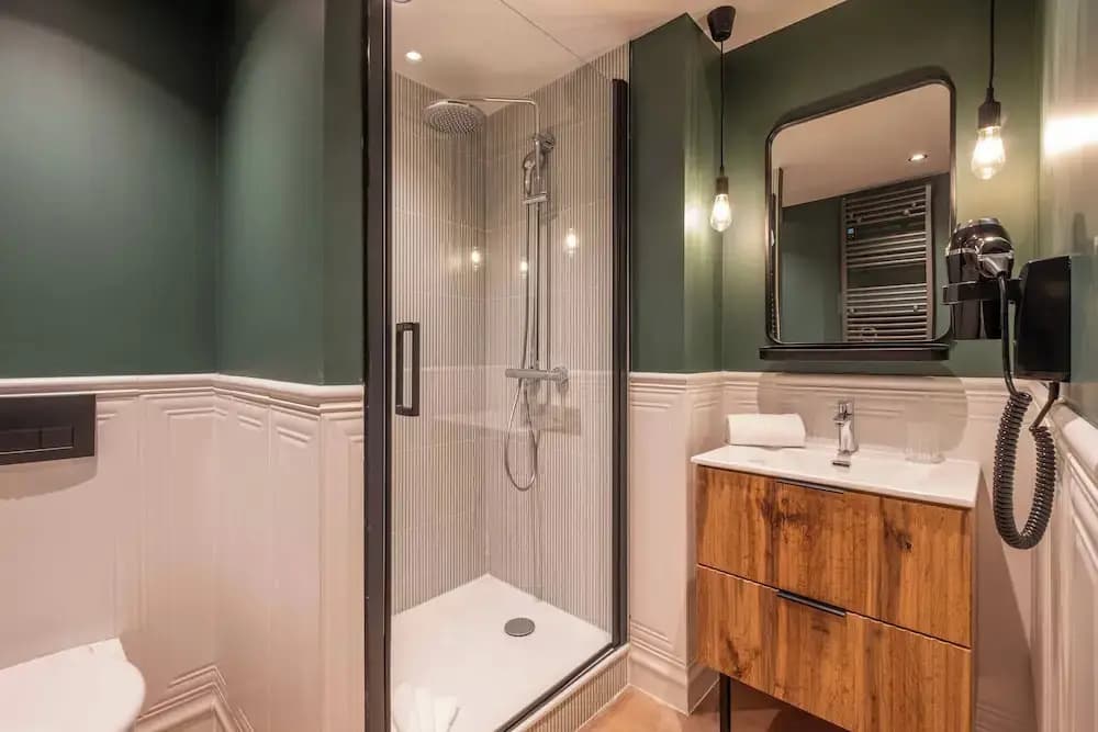 West Paris Suite - photo 10
