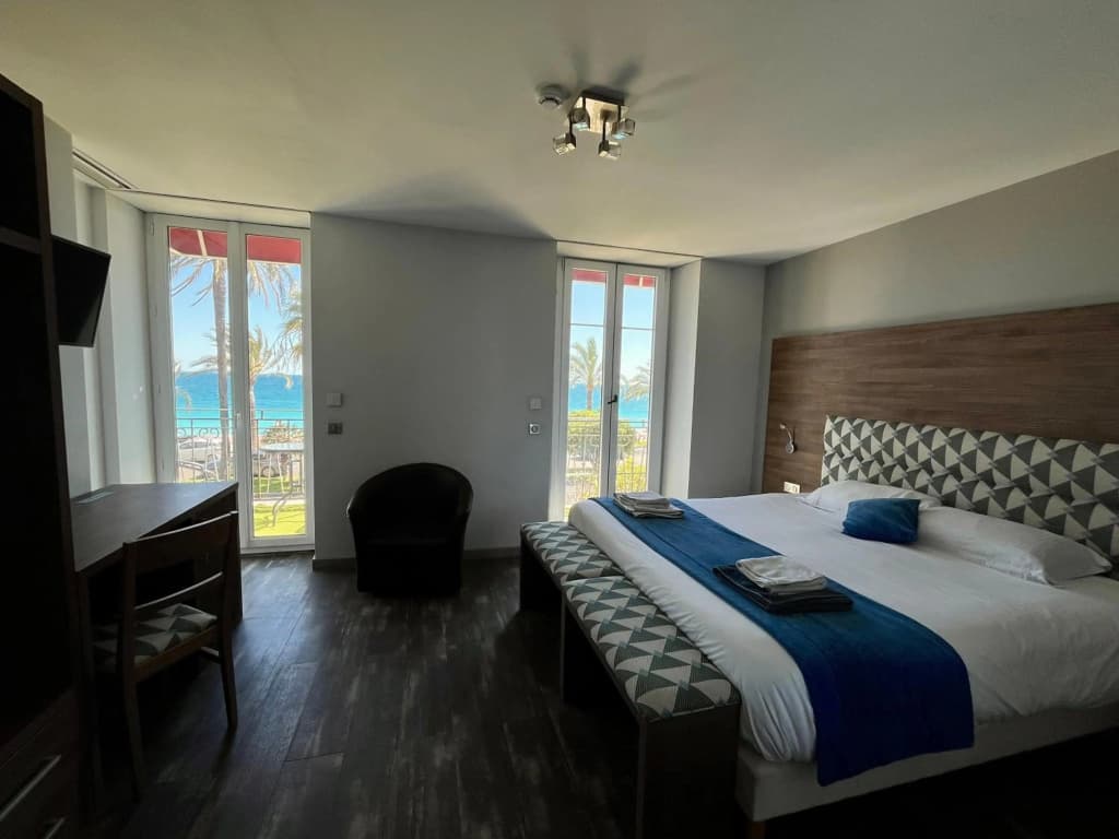 Hotel Flots d'Azur - photo 5