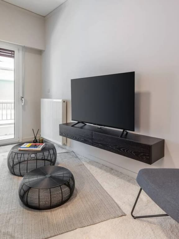 The Beehive Apartments - photo 12