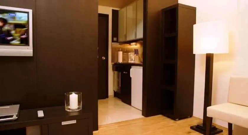 The Levante Rathaus Apartments - photo 4
