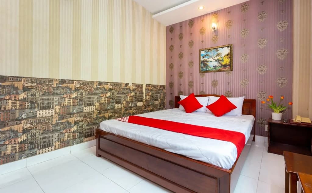 Long Thanh Hotel - photo 2