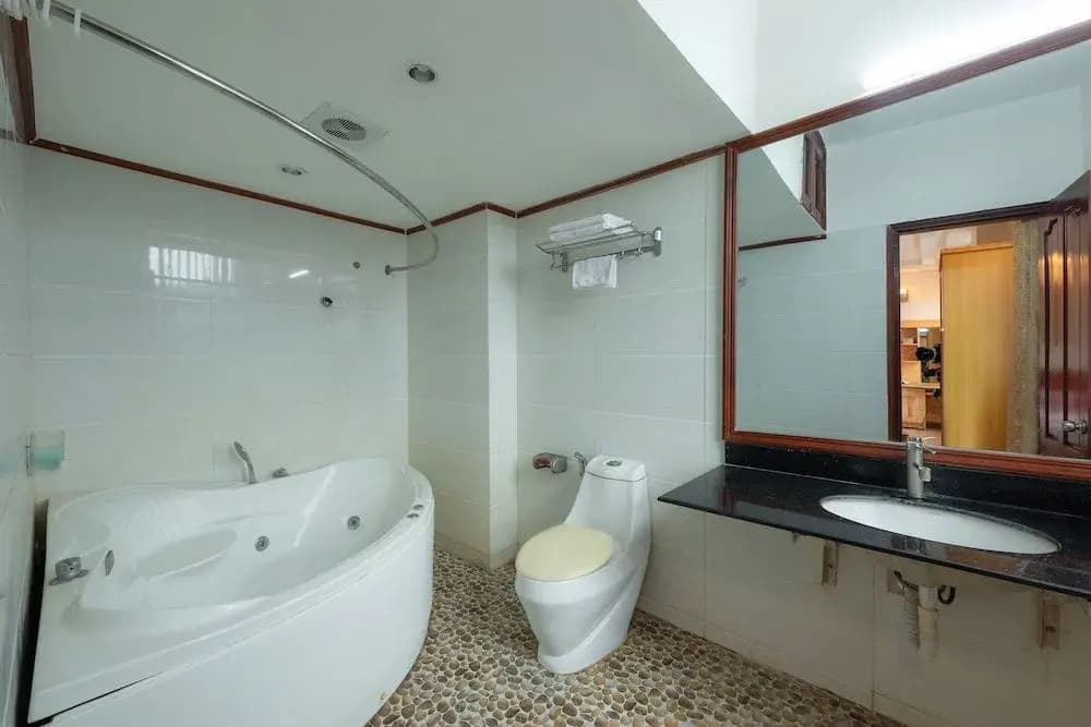 OYO 472 Lenka Hotel - photo 10