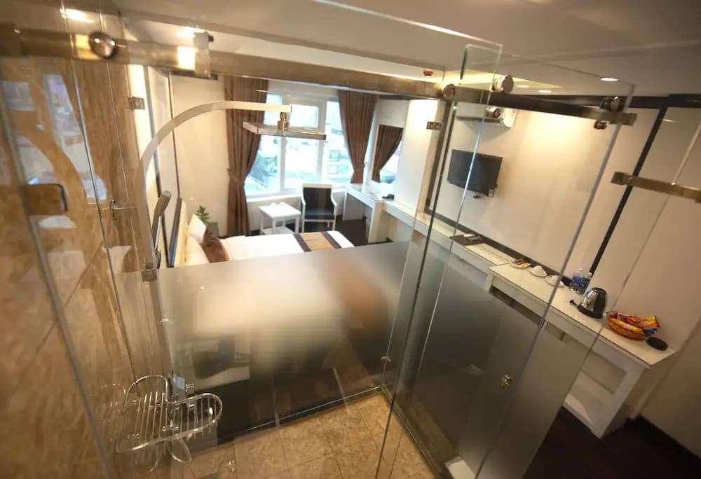 DHP Luxury Hotel - photo 10