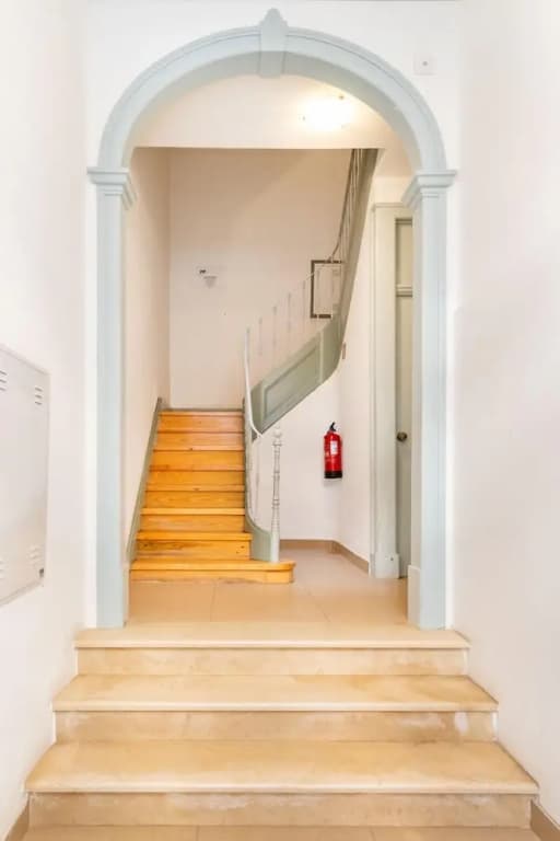 Golden Premium Apartment - photo 11