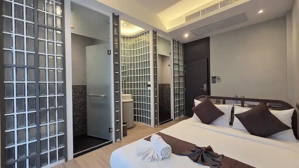 Warm Pillow Hotel Bangkok - photo 5