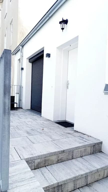Cozy Apartment with Free Parking - photo 13
