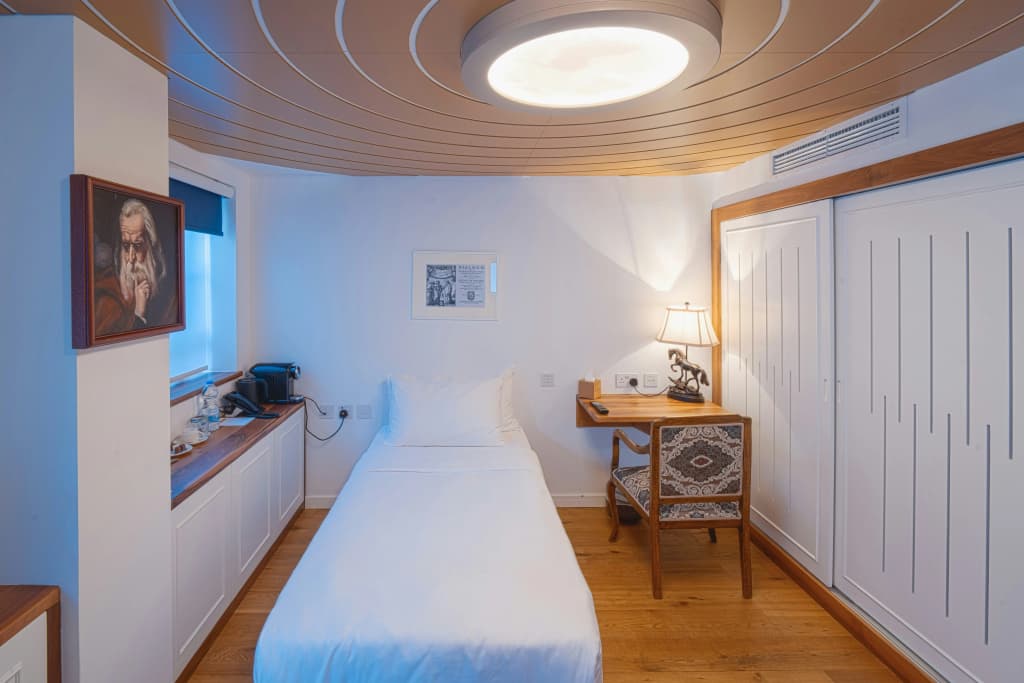 Limehouse Library Hotel - photo 4