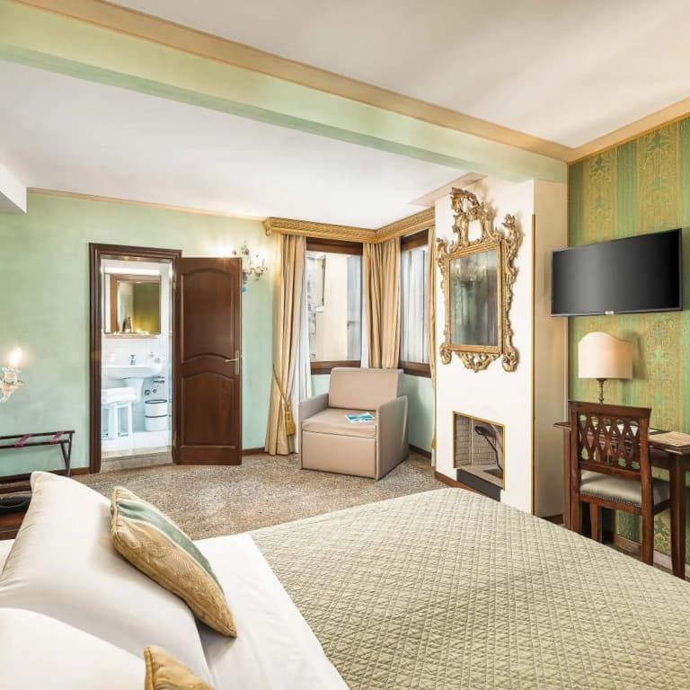 Hotel Marconi - photo 40
