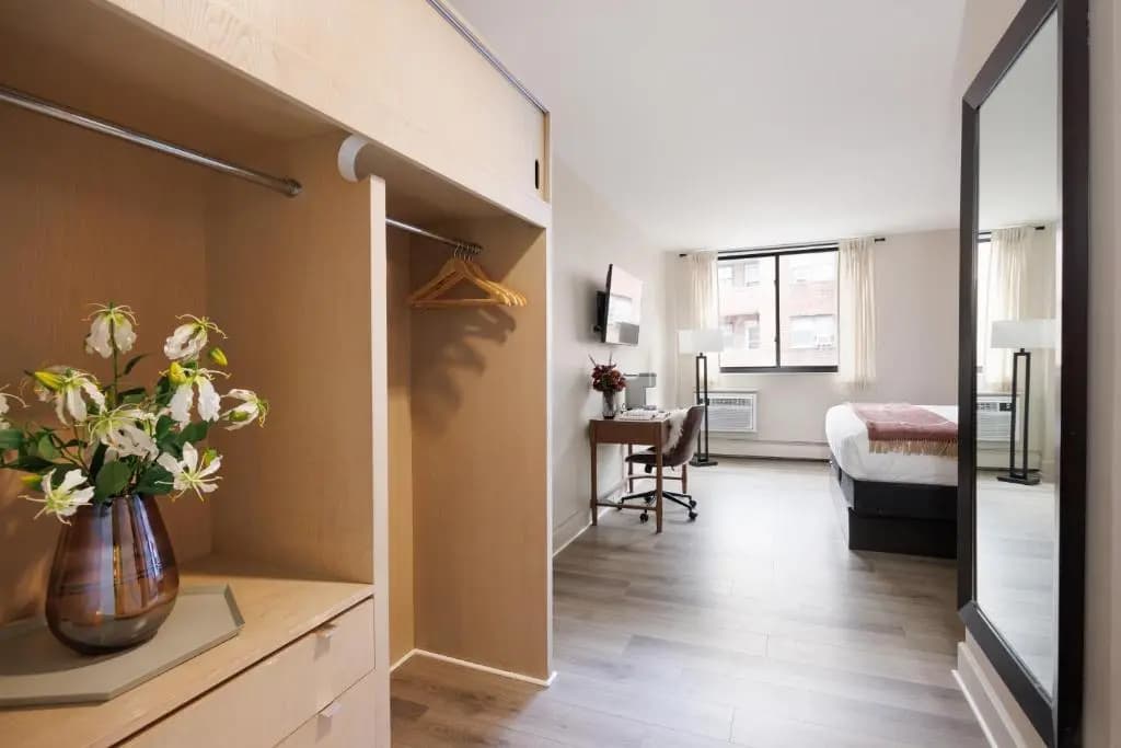 The Andrew Hotel - photo 44
