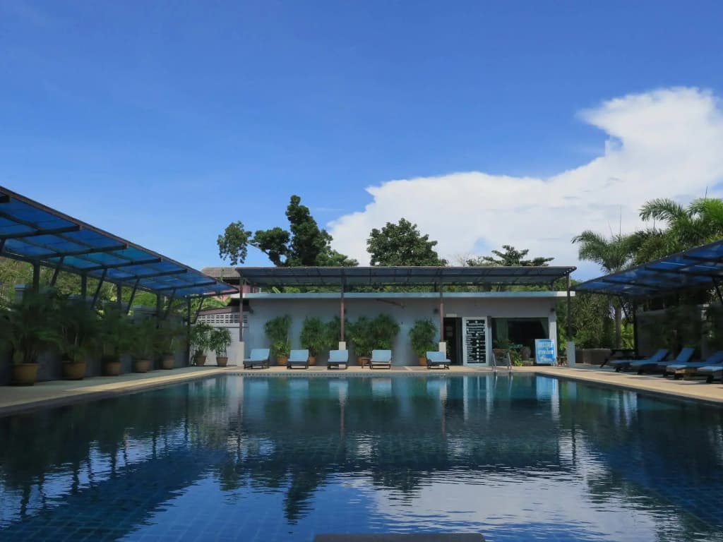 OYO 829 Royal Thai Residence - photo 21