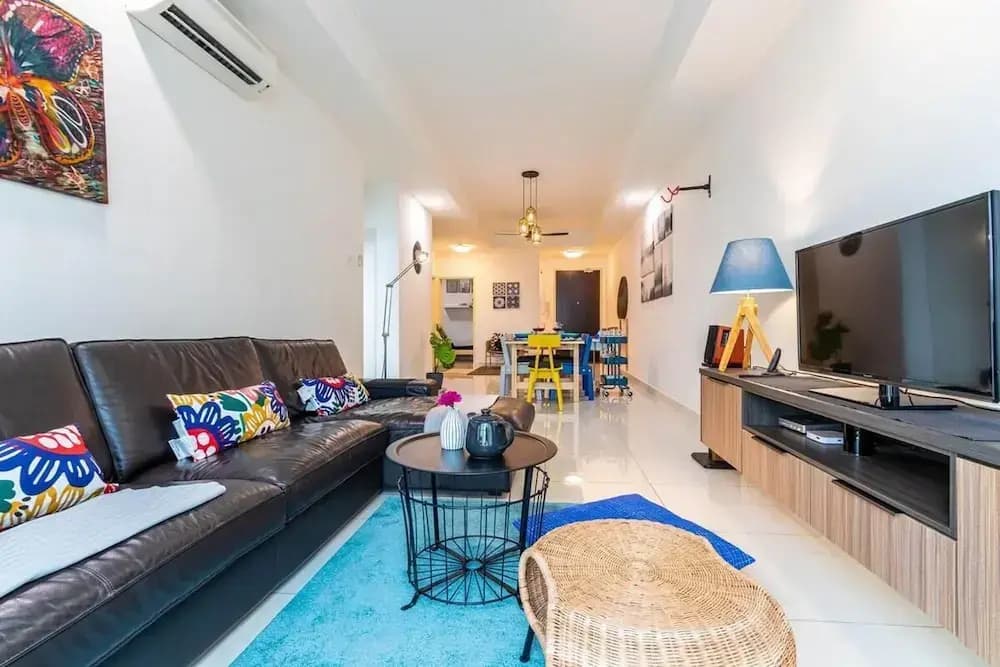 Urban Oasis Kuala Lumpur Apartment Sleeps 6 - photo 4