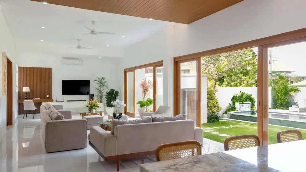 Luxurious Family 6 Br Villa in Seminyak Breakfast Include - photo 6
