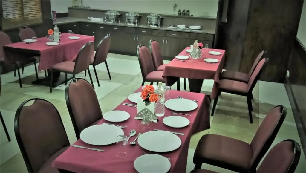 The Oakland plaza - Nehru Place by Orion Hotels - photo 31