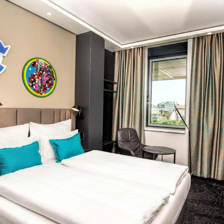 Motel One Wien-Westbahnhof - photo 37