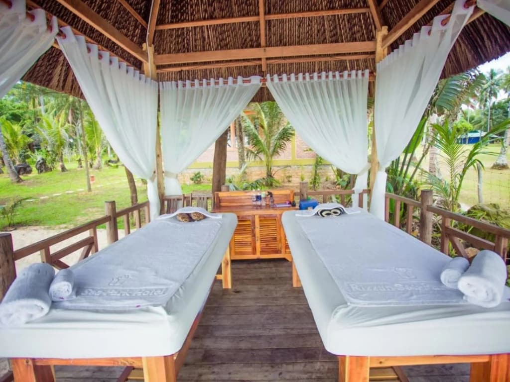 Coco Palm Beach Resort & Spa - photo 17