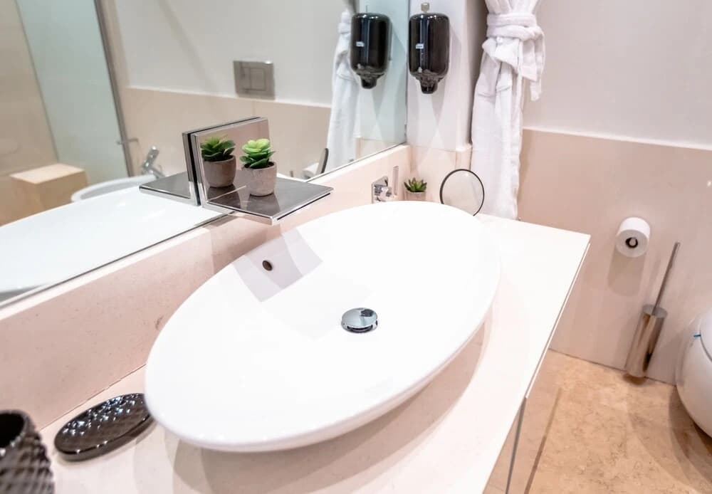 High Street Suites - photo 10