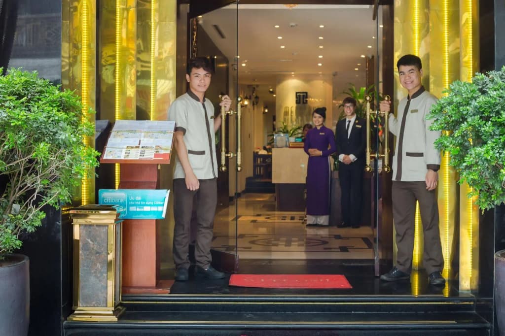 Mercury Central Hotel Hanoi - photo 20