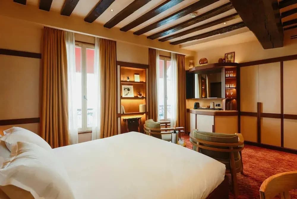 Confidential Room 4, a Stone's Throw From the Louvre - photo 3