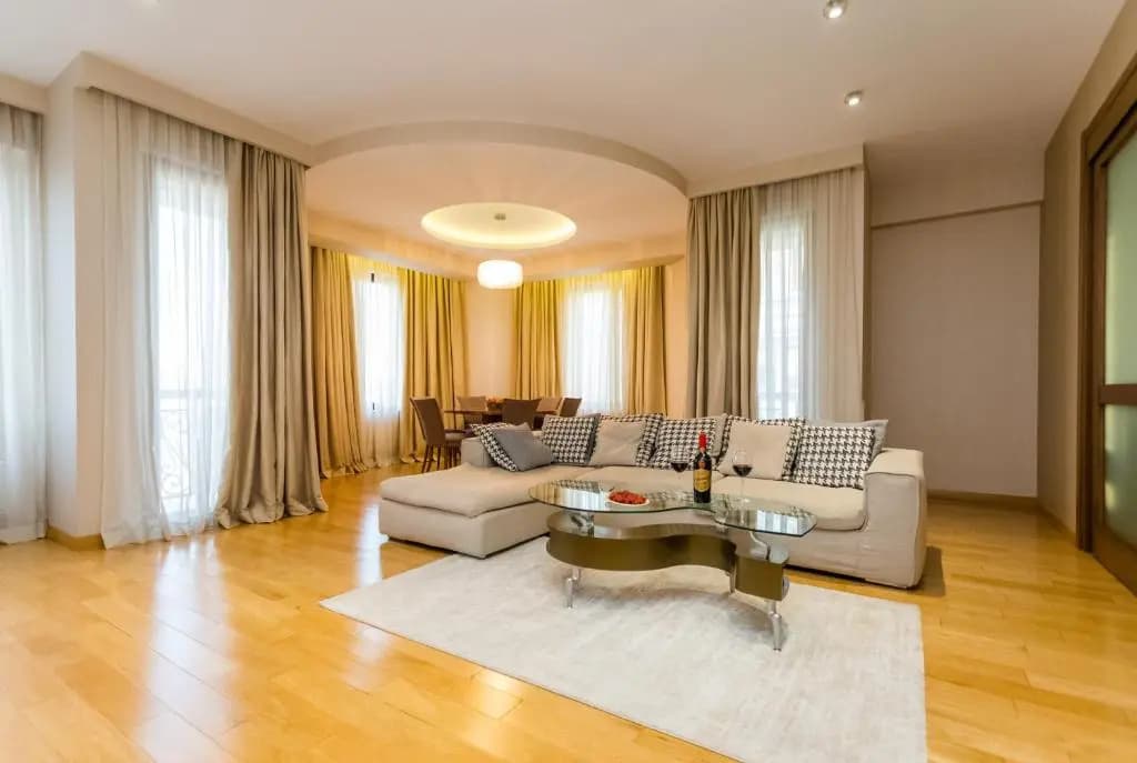 Premium 2 Bedroom Apartment - photo 2