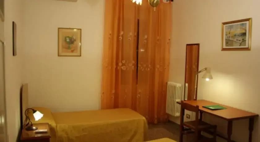 Al Quadrifoglio Holidays Casa Vacanze 幸运草家庭旅馆 - photo 4