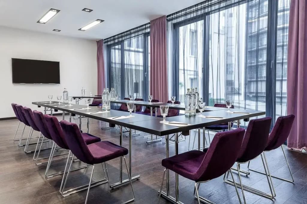 Hotel Zoo Berlin - photo 14