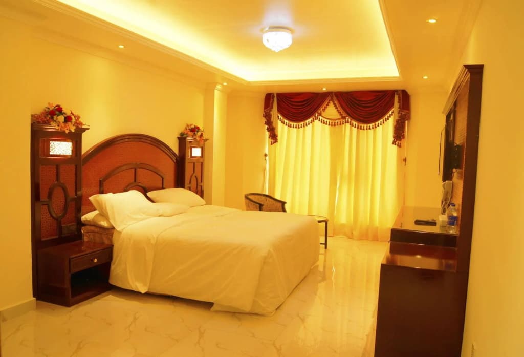 Regal Peninsula - photo 3
