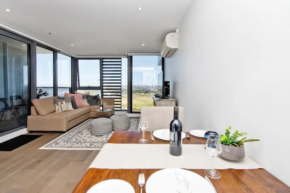 Spectacular Private Balcony Views with Pool - photo 3