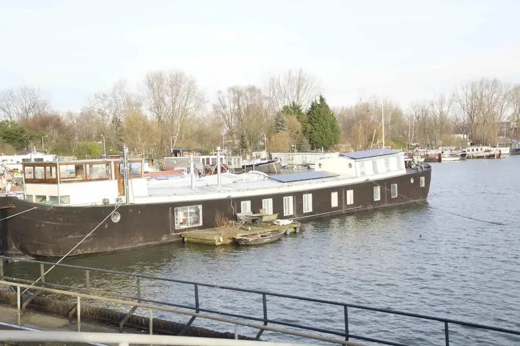 The Island Houseboat - photo 1