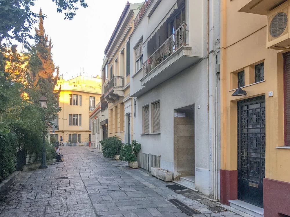 Sunny Luxurious 2Br 2Ba Apt In Athens - main photo