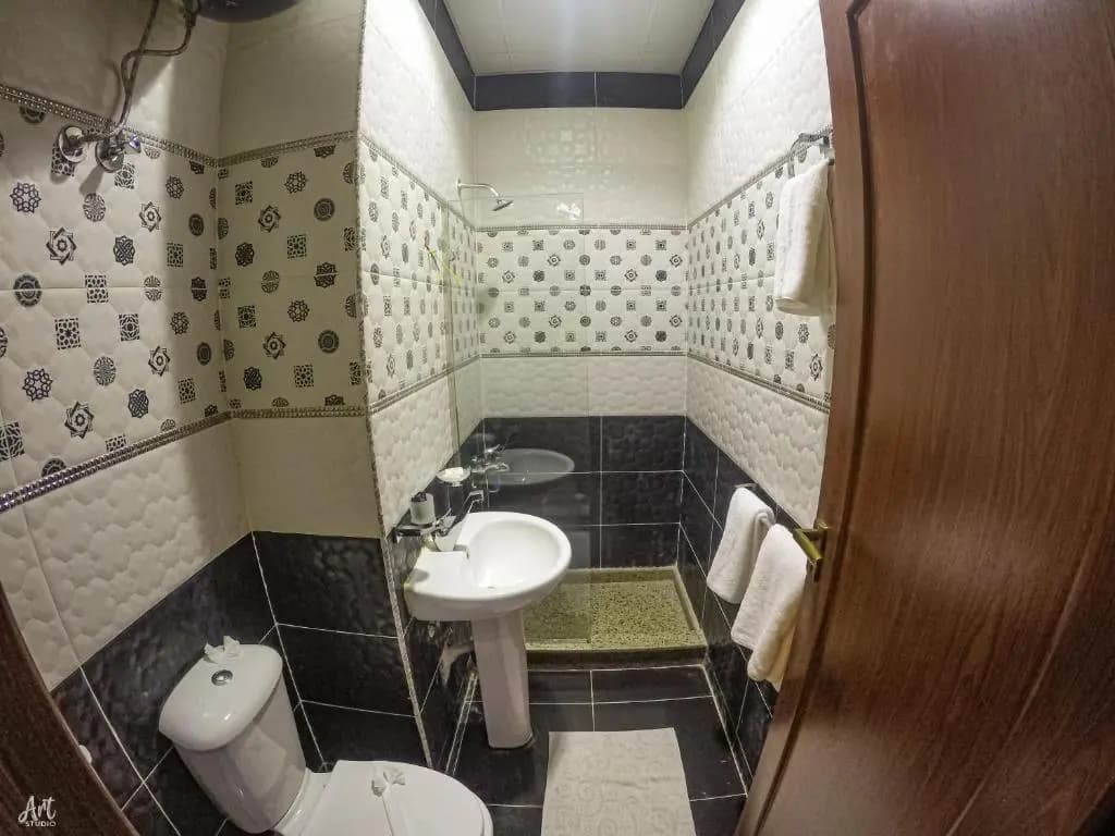 Grand City Hotel - photo 9