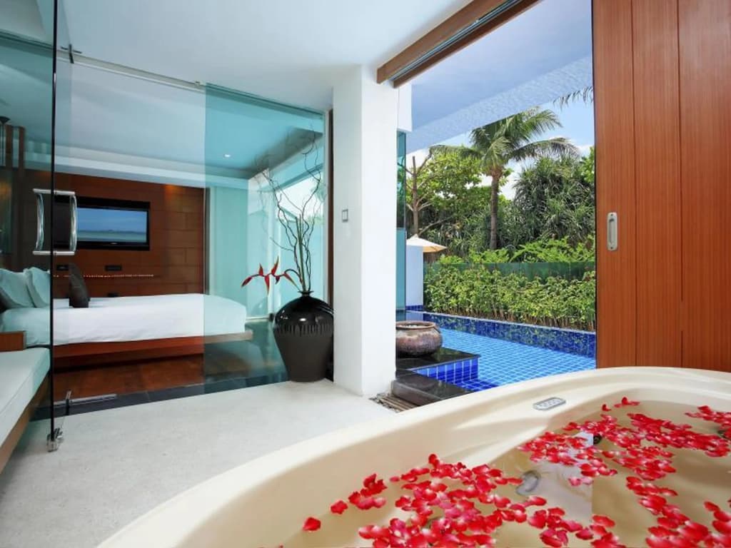 La Flora Resort Patong - photo 11