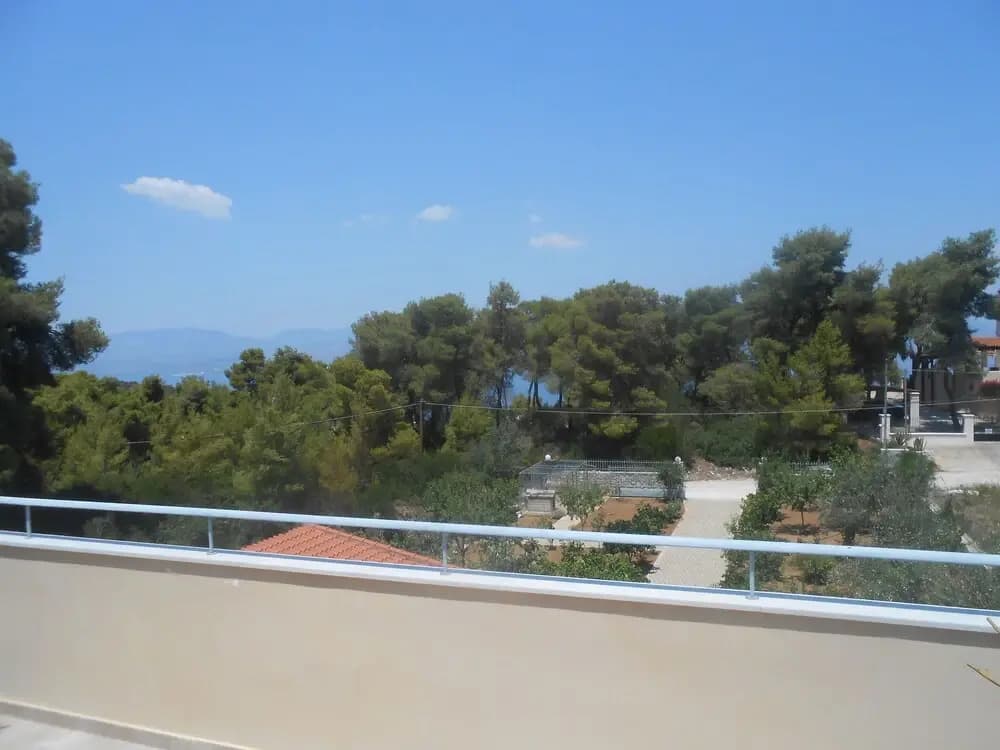 Luxury 2-bed House in Pefkali - photo 13