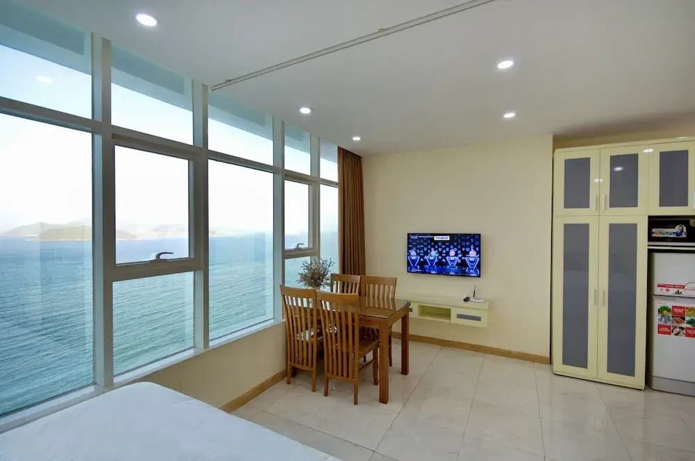 Handy Holiday Nha Trang Beach Apartment - photo 8