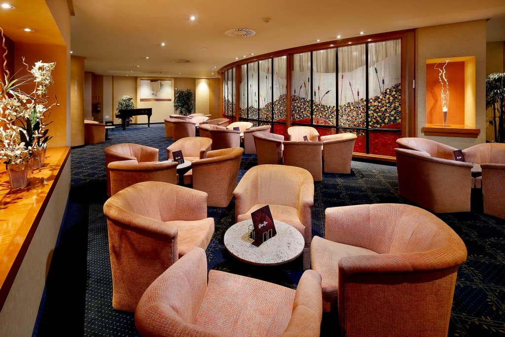 HCC MontBlanc Hotel - photo 2
