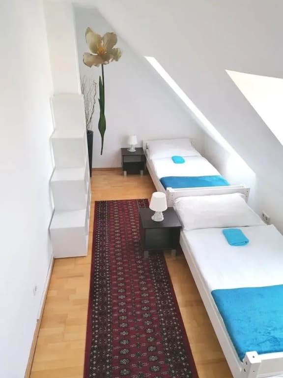 Favoriten-Rooms - photo 11