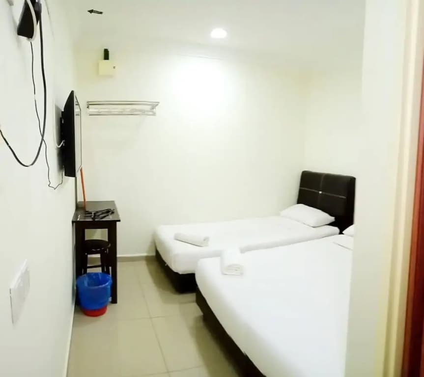 Cattleya Glory Hotel - photo 7