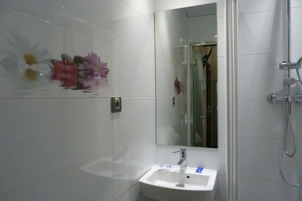 Hostal Prado - photo 8